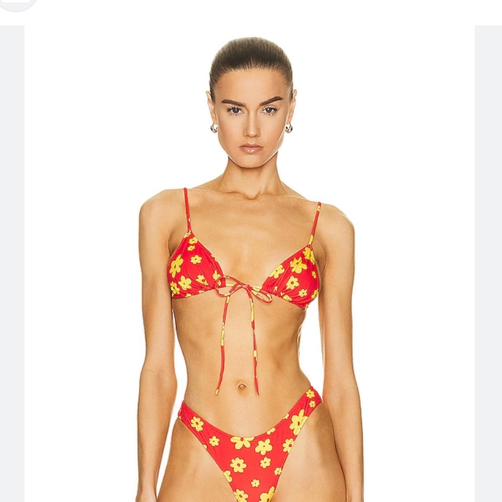 Heavy manners pain in my heart front tie top, like new
